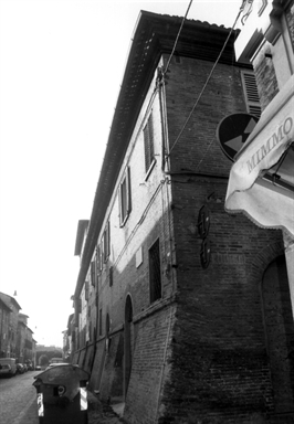 Stecca sopra le mura cinquecentesche